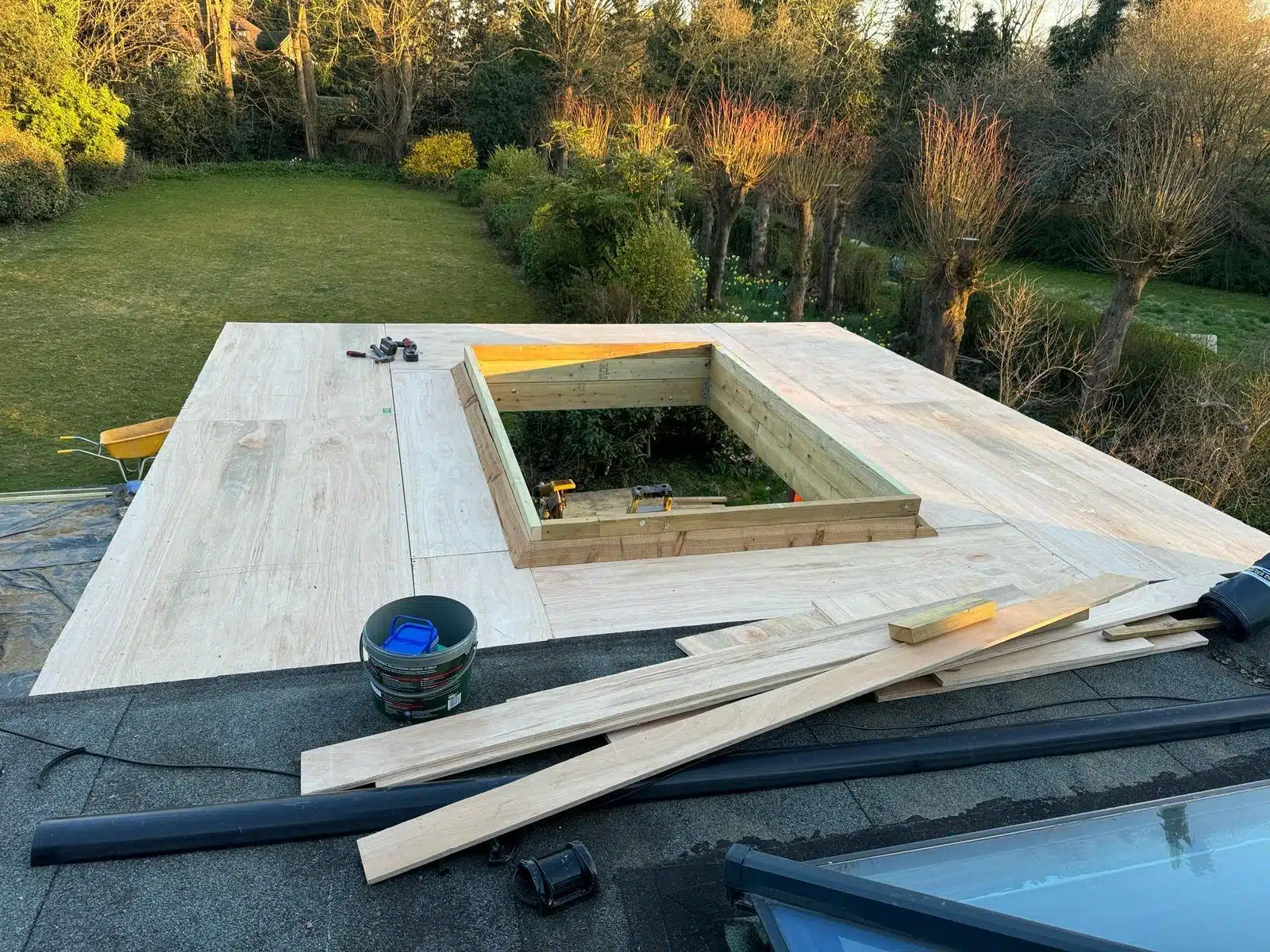 HS Construction Services | We’re a Family with a Passion for Construction.